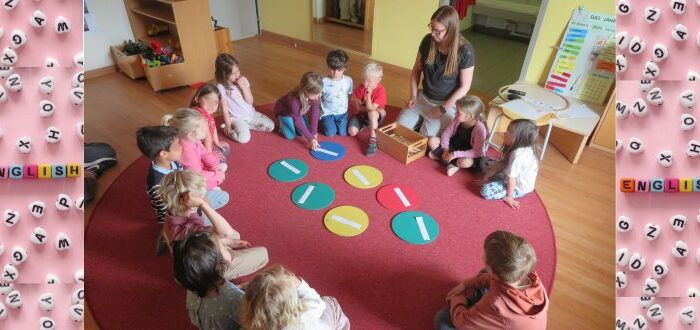 Deutsche Schule Toulouse, Kinder sitzen im Kreis und lernen spielerisch englisch