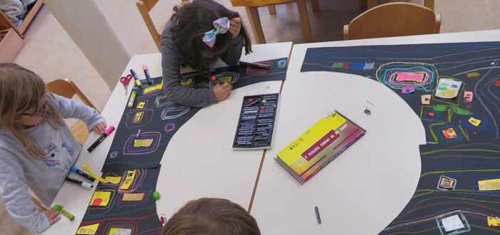 Deutsche Schule Toulouse, Kunstprojekt Hundertwasser im Kindergarten