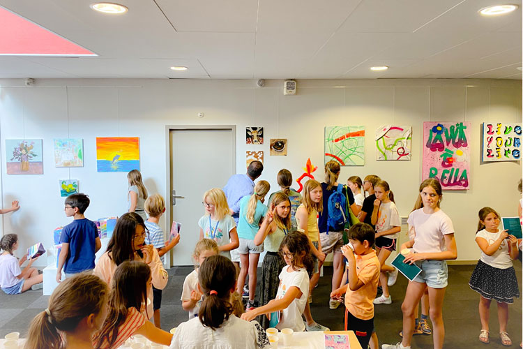 Deutsche Schule Toulouse, Vernissage Kunst-AG Grundschule